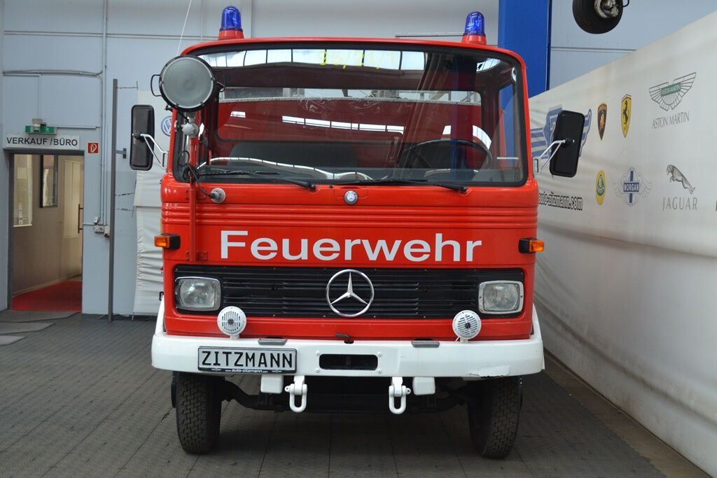 Fahrzeugabbildung Mercedes-Benz MB 813 TLF 8-SFeuerwehr | Tanklöschfahrzeug |