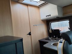 Sunlight T 690 L Adventure Edition,Queensbett und Hubbett