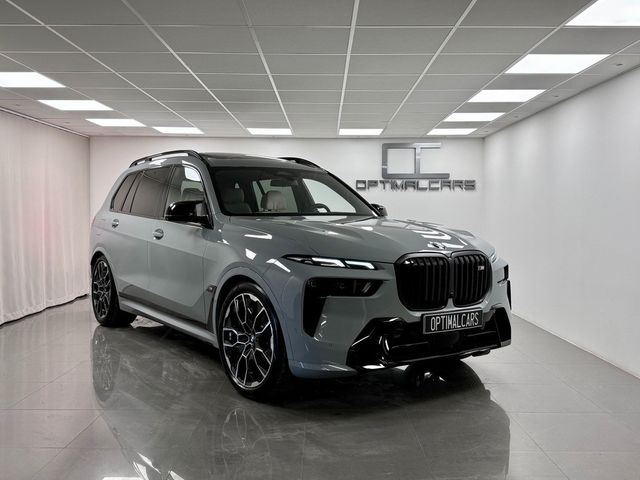 BMW X7 M60i 530HP Individual *FULL* NP: 103.992€