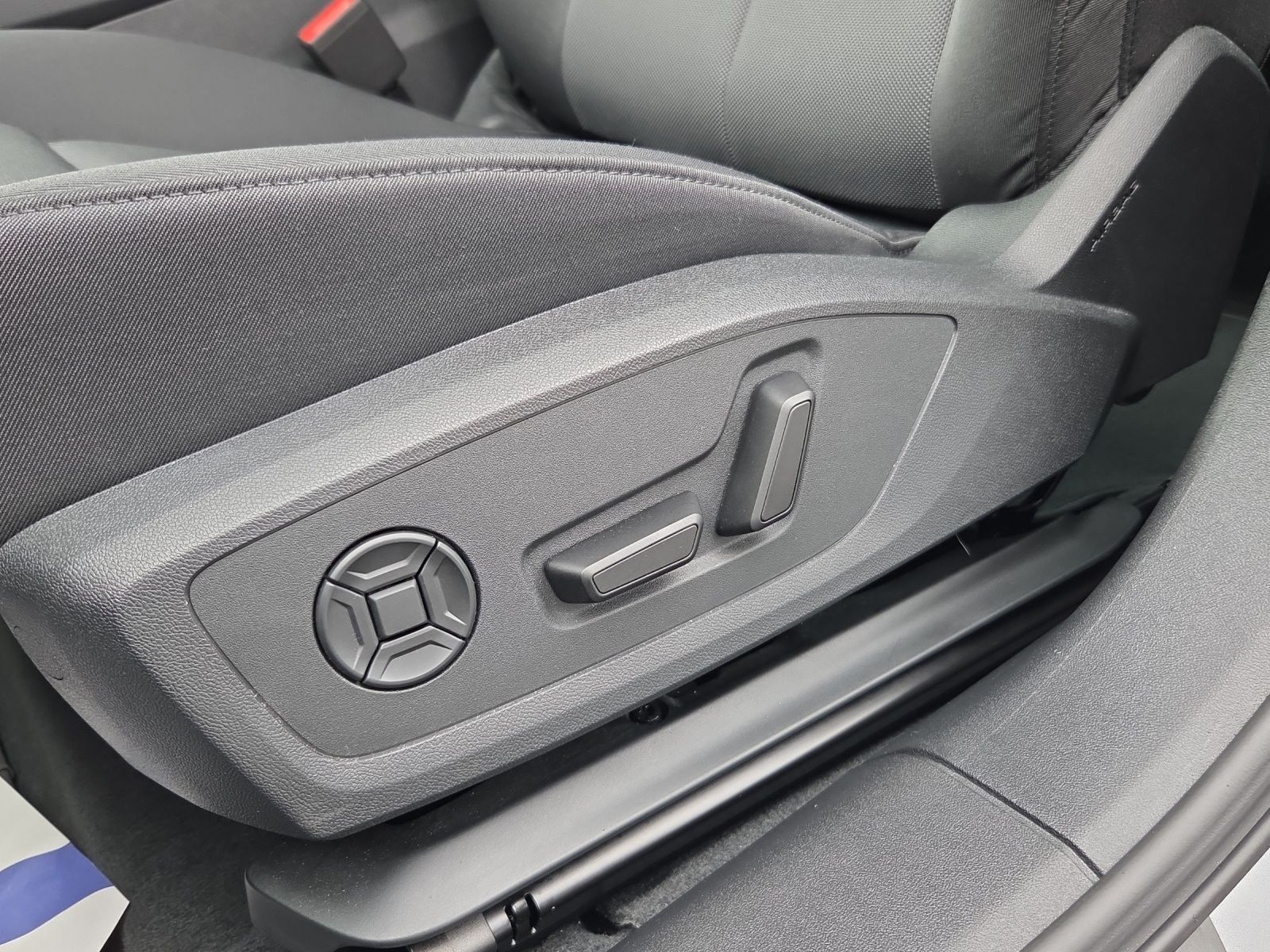 Audi A6 e-tron - Bild 16