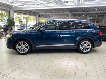 Audi Q7 - 4