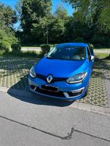 Renault Megane Paris ENERGY TCe 115 Start & Stop Paris - Renault Megane: ST