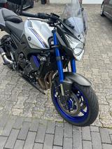 Yamaha FZ8 top gepflegt viele Extras - Offers
