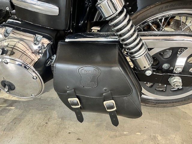 Fahrzeugabbildung Harley-Davidson FXDC Dyna Super Glide