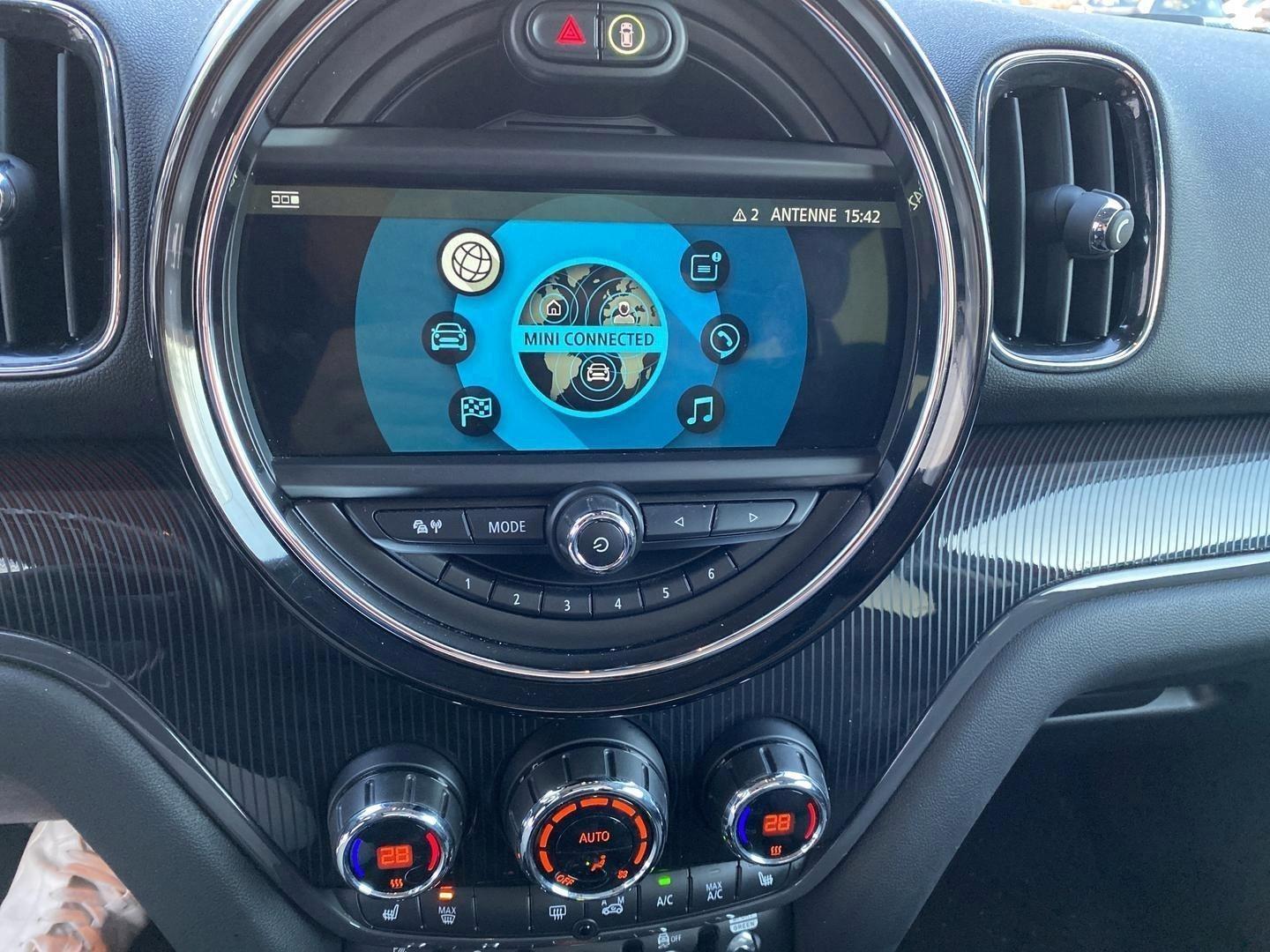 MINI Cooper S Countryman ALL4 Pano LED Navi RÜK Mehrz