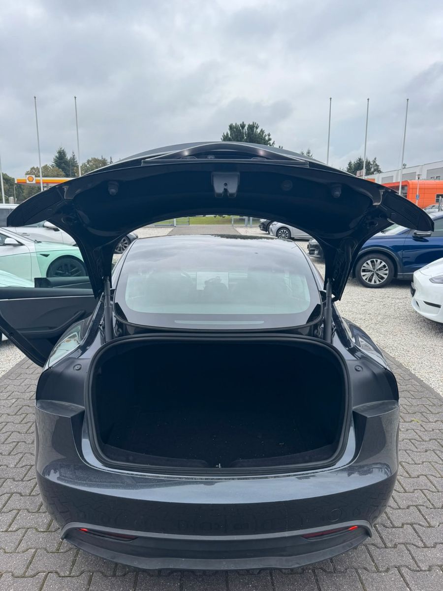 Tesla Model 3 Long Range RWD foto 12
