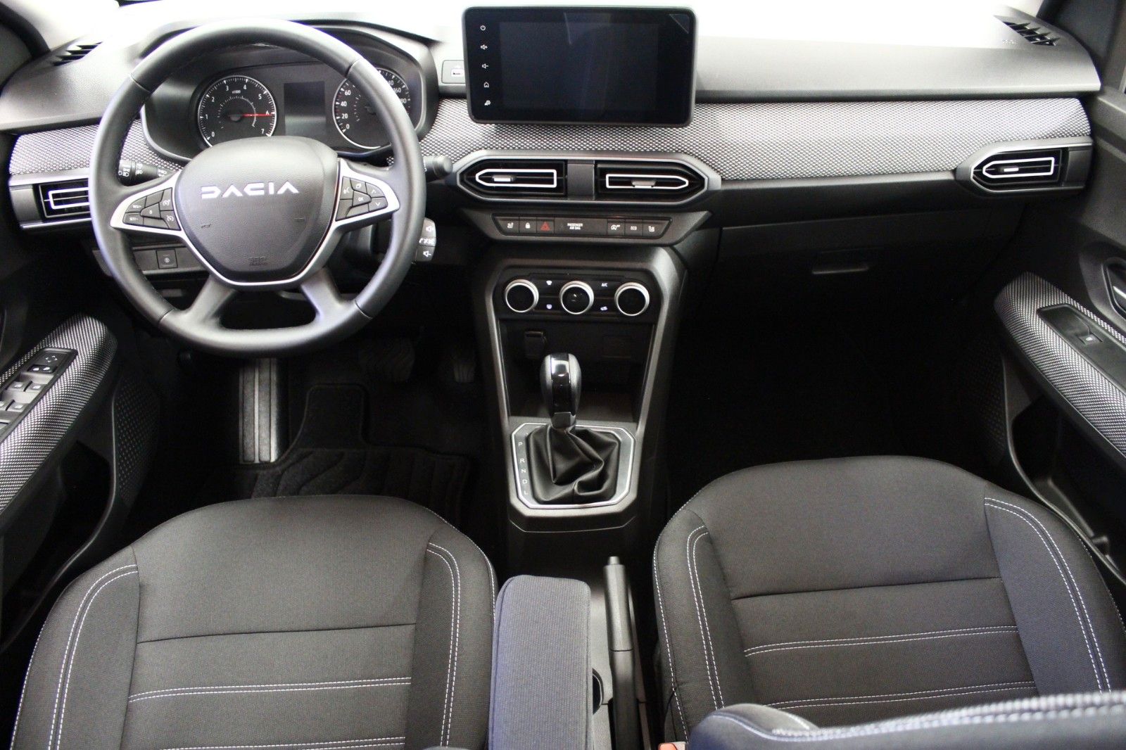 Fahrzeugabbildung Dacia Sandero TCe 90 auto Expression #15622