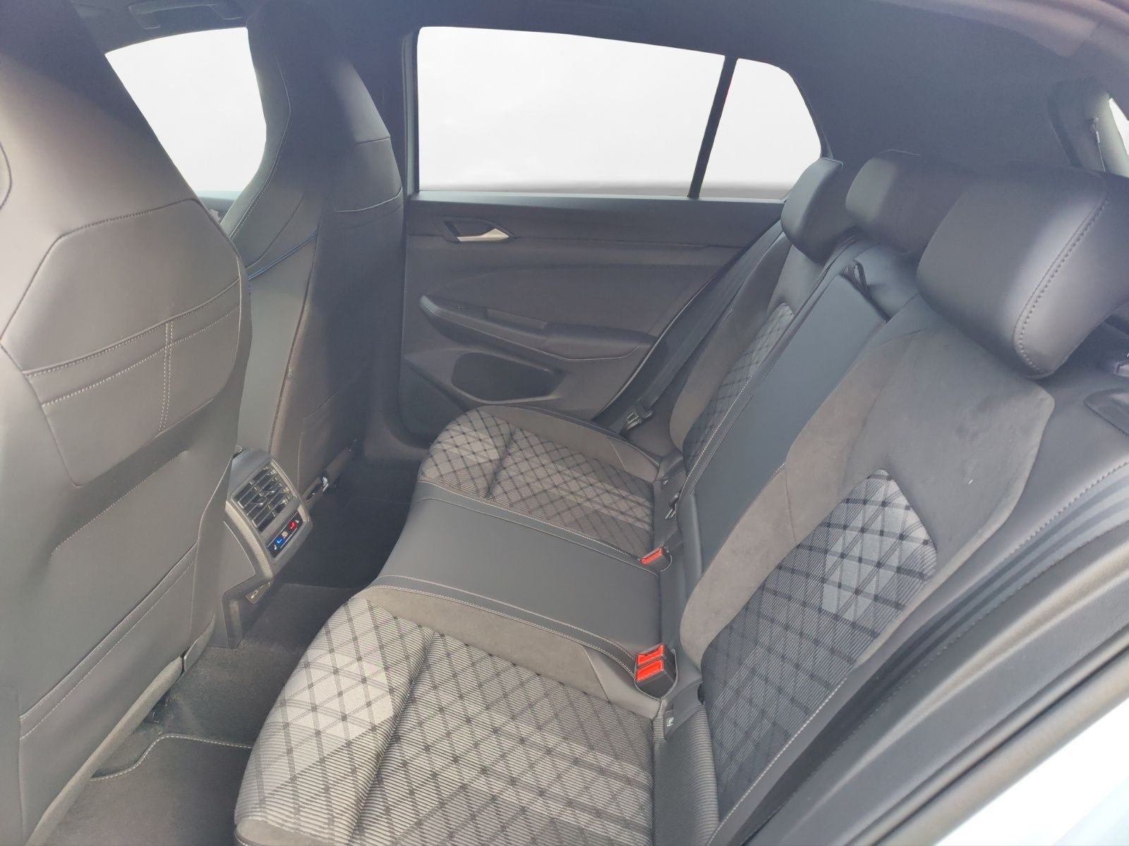 Volkswagen Golf - Bild 5