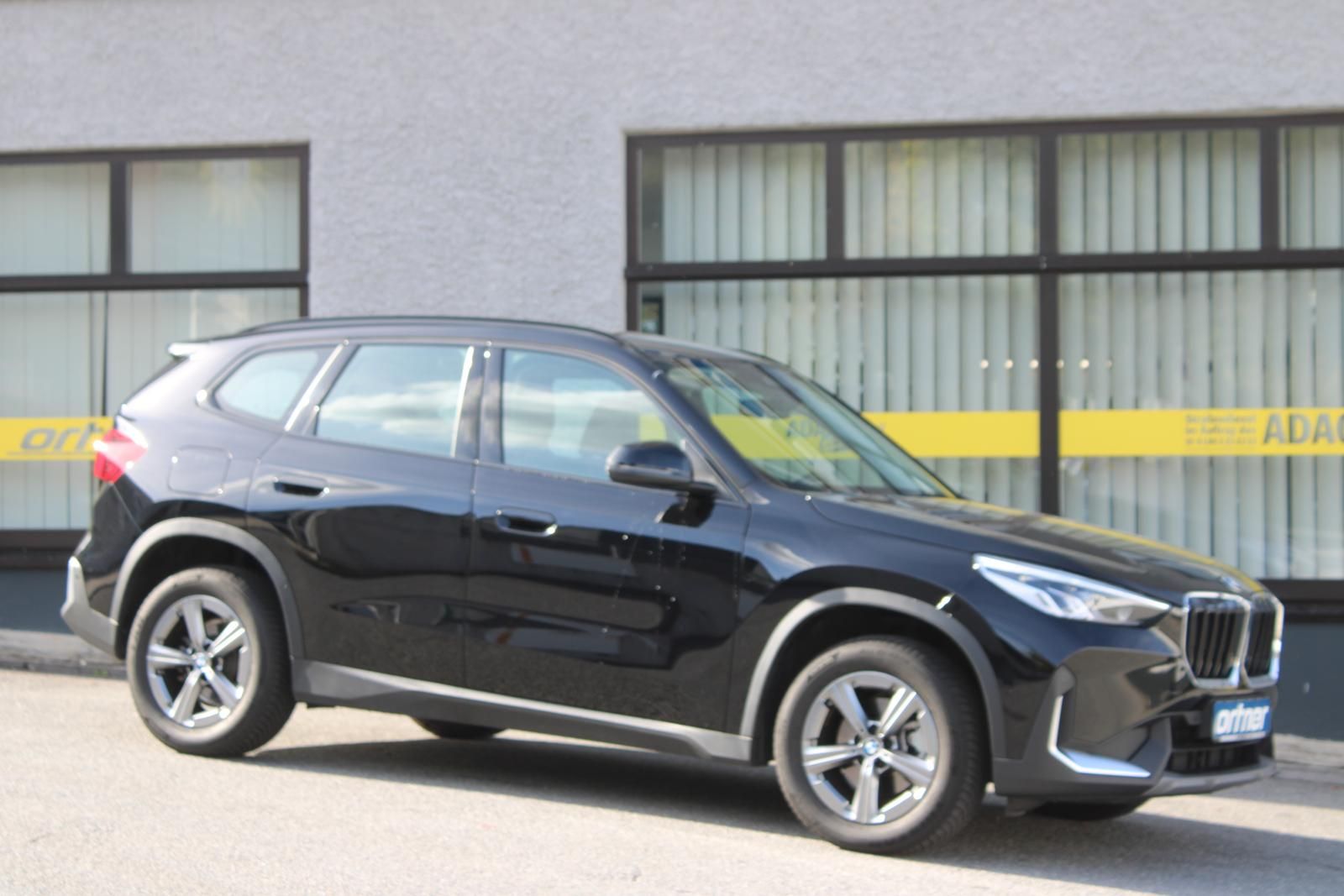 2025 BMW X1