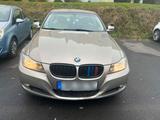 BMW 320i E90 2010 Facelift - BMW 3er Reihe aus 2010: Facelift