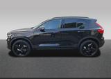 Volvo XC40 B3 Plus Black Edition SK23 - Volvo XC40