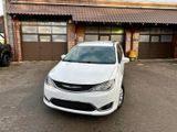 Chrysler 3.6 V6*LEDER*PDC*KAMERA*LED*AHK*7SITZER*GARANTIE - Chrysler: Händler