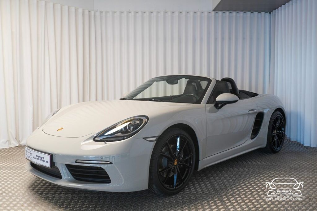 Image of Porsche Boxster