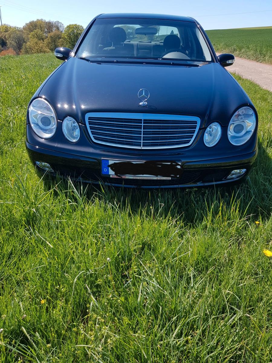 Mercedes-Benz E 220 CDI 