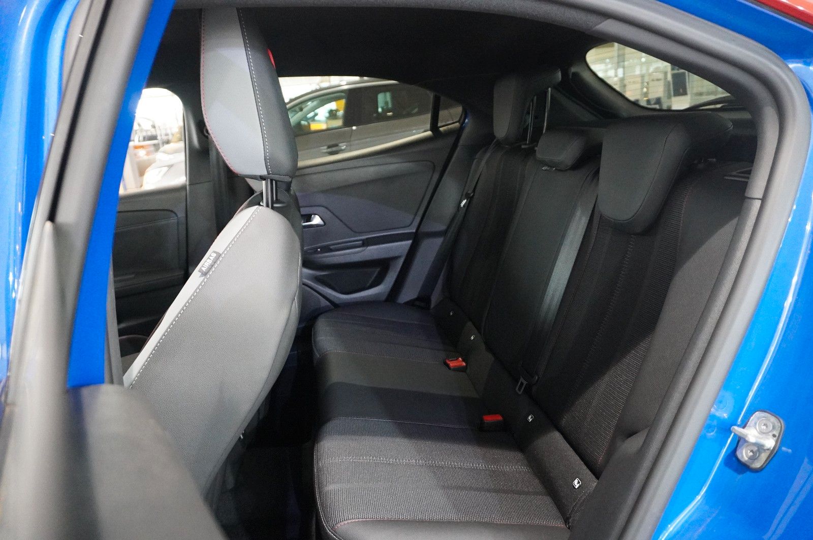 Fahrzeugabbildung Opel Mokka GS SPORT 1.2T NAVI/LED/KAMERA/SPORT/VIRT.