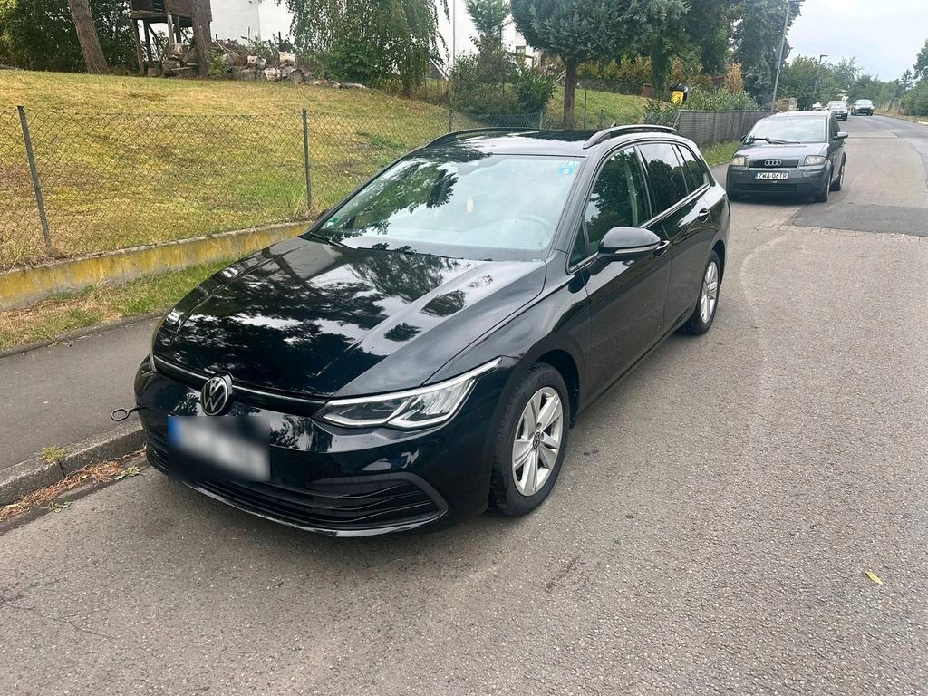 Image of Volkswagen Golf