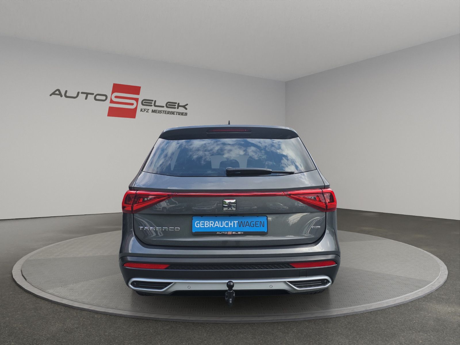 Fahrzeugabbildung SEAT Tarraco Xcellence 4Drive/7-Sitzer/360°