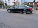 Mercedes-Benz verkauft wird ein Mercedes-Benz  250 C-Kla... - Mercedes-Benz 250 in Frankfurt (Main)