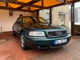 Audi A8 2.8 tiptronic quattro - - Audi A8 mit LPG-Antrieb