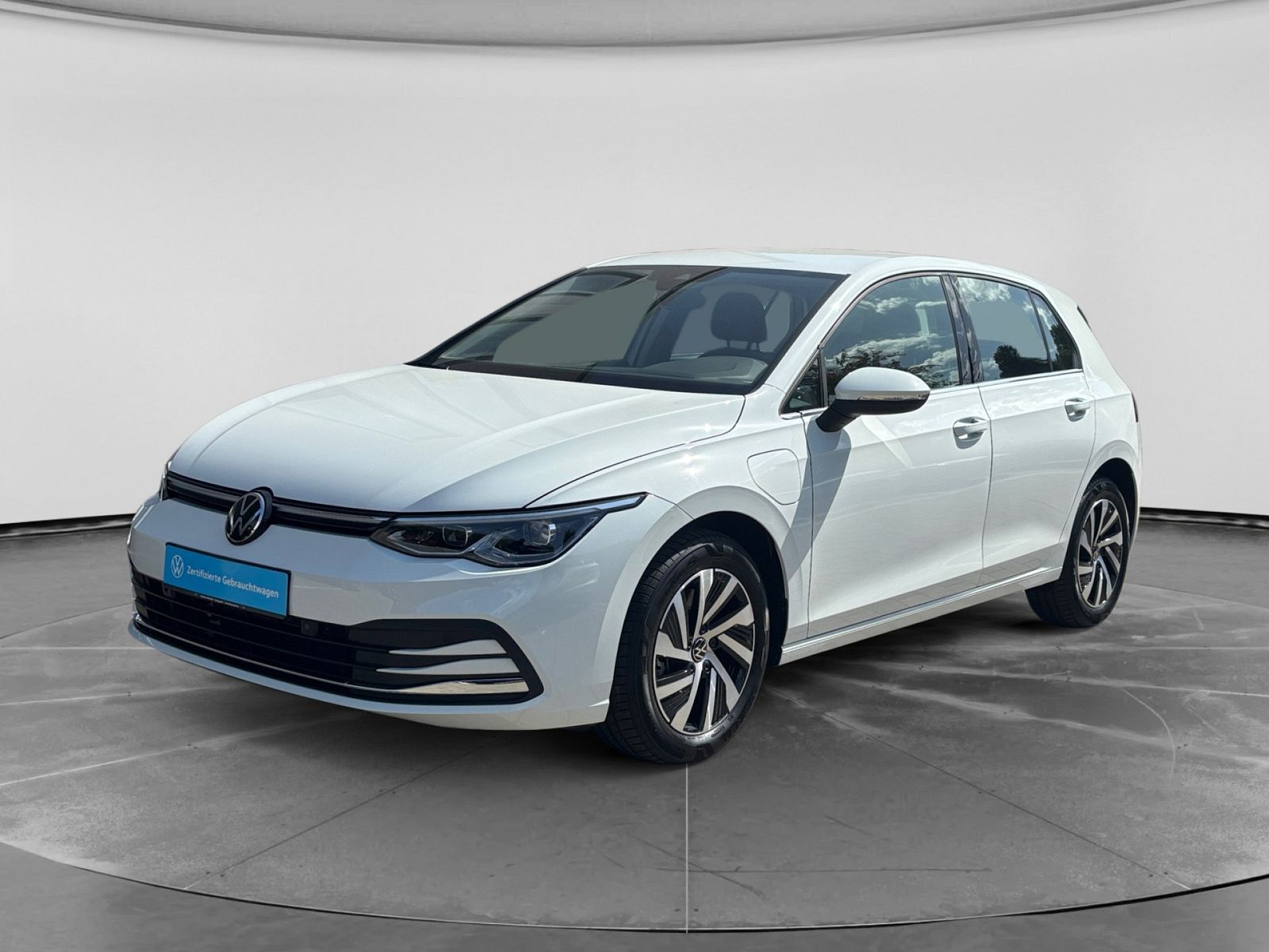 Volkswagen Golf 1.4TSI eHybrid STYLE NAVI KEYLESS foto 3
