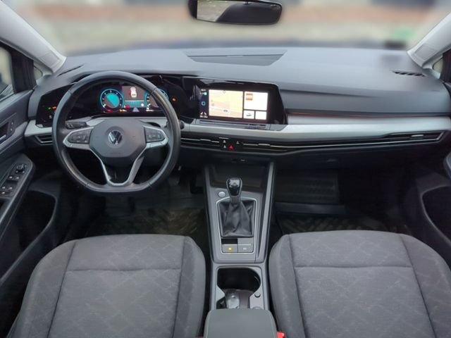 Fahrzeugabbildung Volkswagen Golf Variant 2.0 TDI Life ACC NAVI GJR