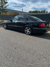 Mercedes-Benz Mercedes W211 e320 Avantgarde - Mercedes-Benz E 320: W211