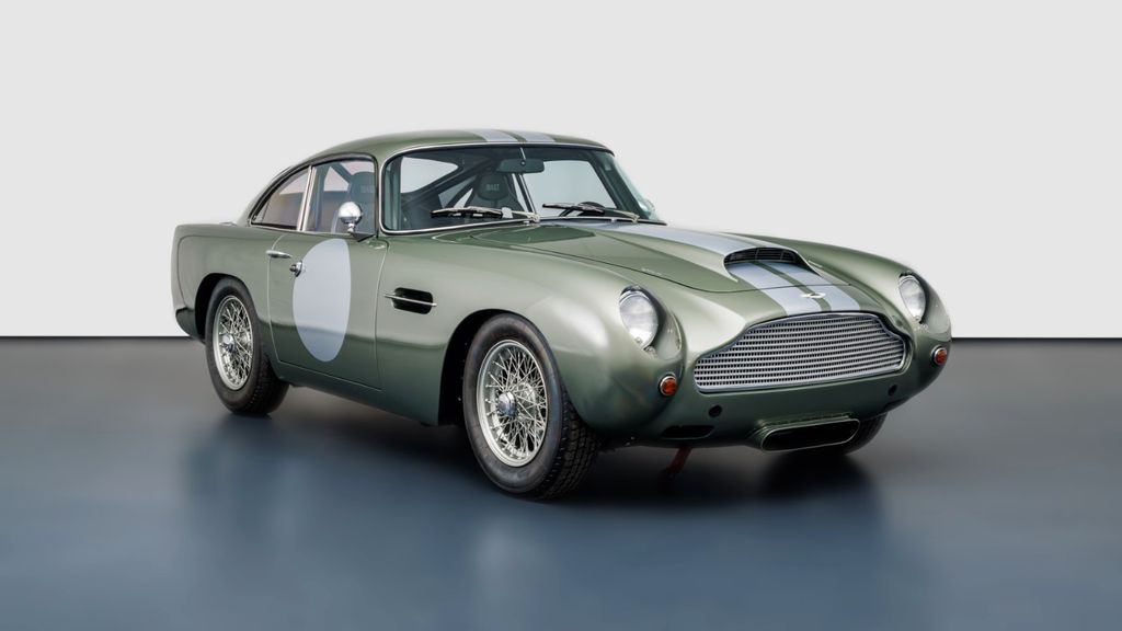 Image of Aston Martin DB