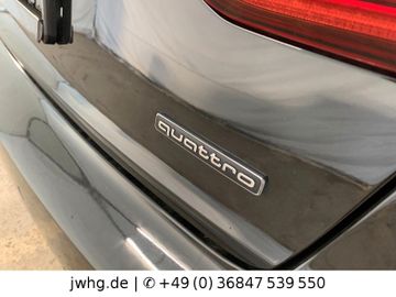 Audi A8 - 6