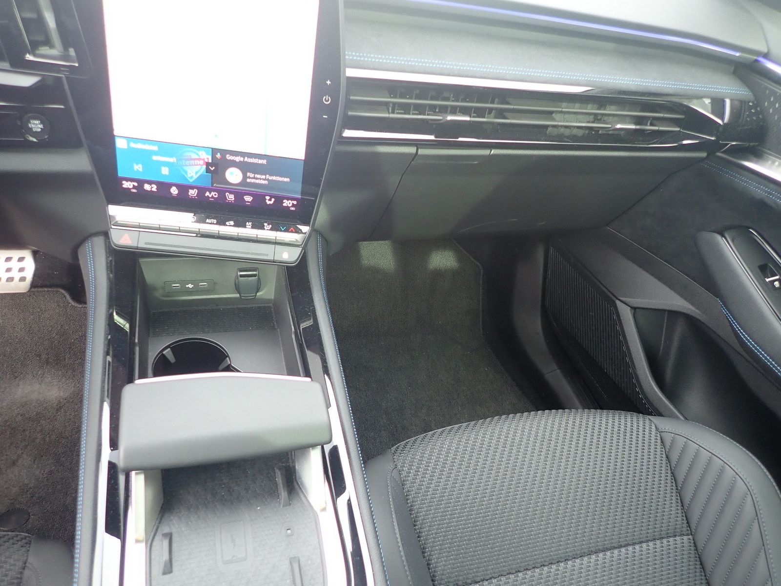 Fahrzeugabbildung Renault Austral Esprit Alpine Full Hybrid E-Tech 200