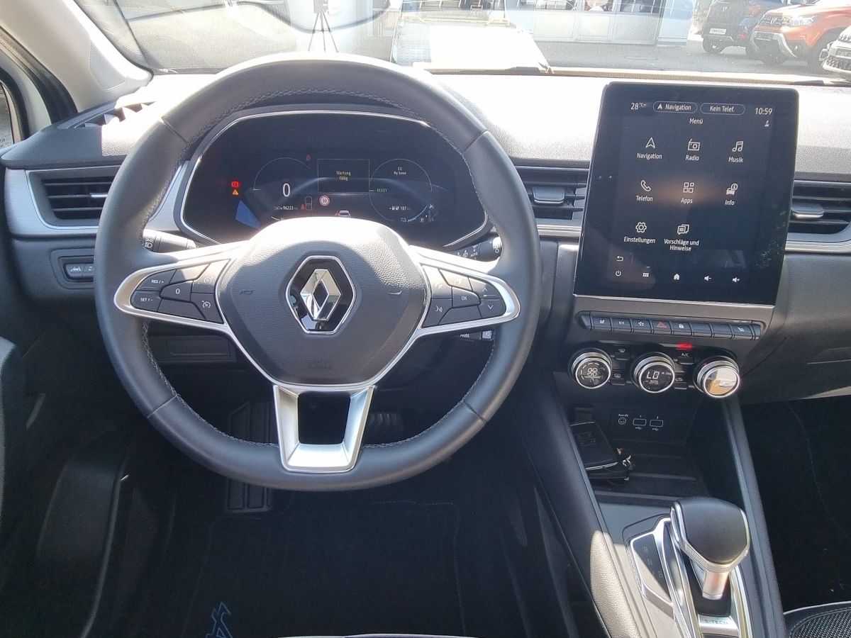 Fahrzeugabbildung Renault Captur INTENS E-TECH Plug-In 160