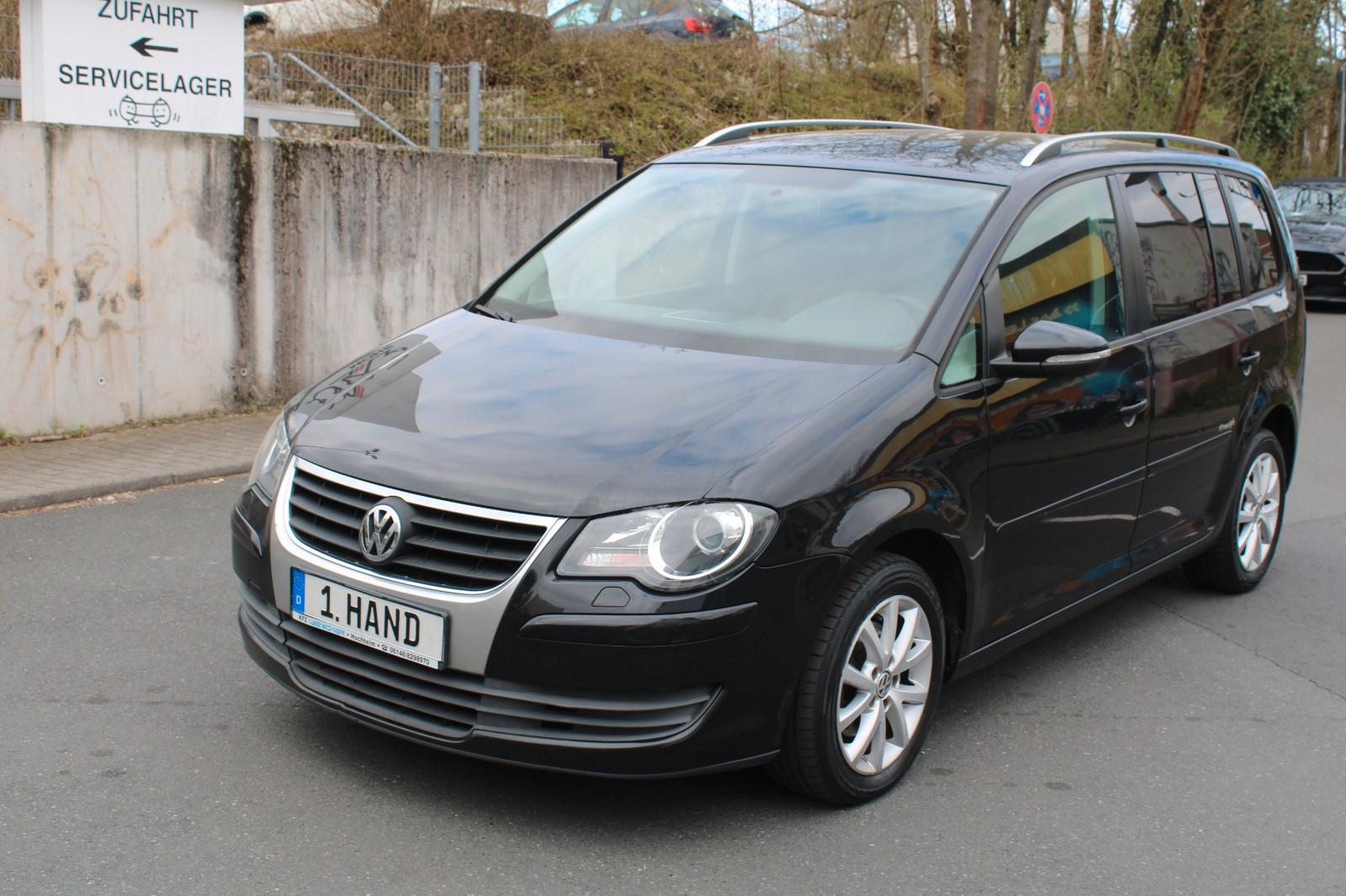 Volkswagen Touran Freestyle 1.Hand 7-Sitzer Navi Kuppl. neu