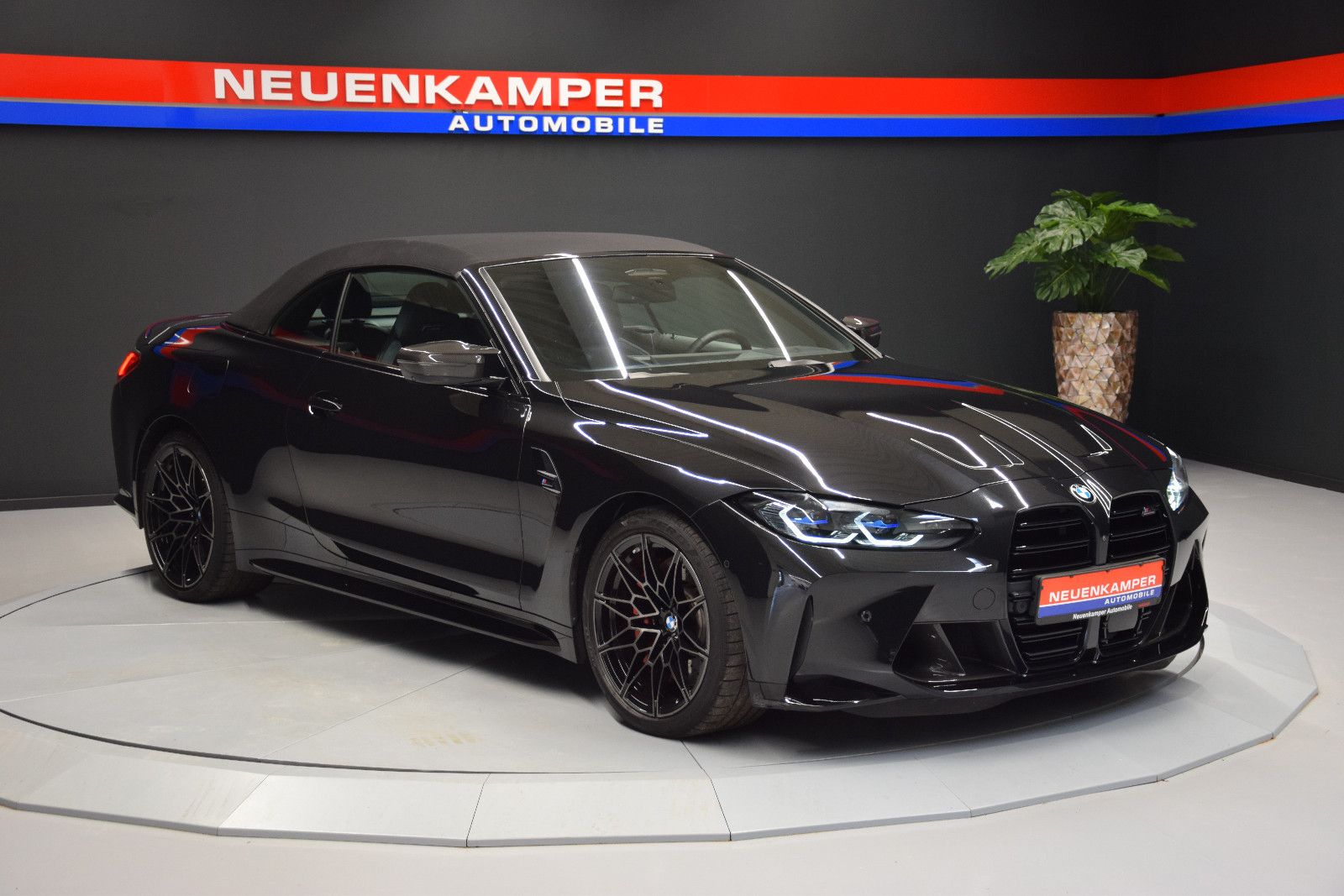 Fahrzeugabbildung BMW M4 Cabrio xDrive Competition ACC 360° H&k Leder