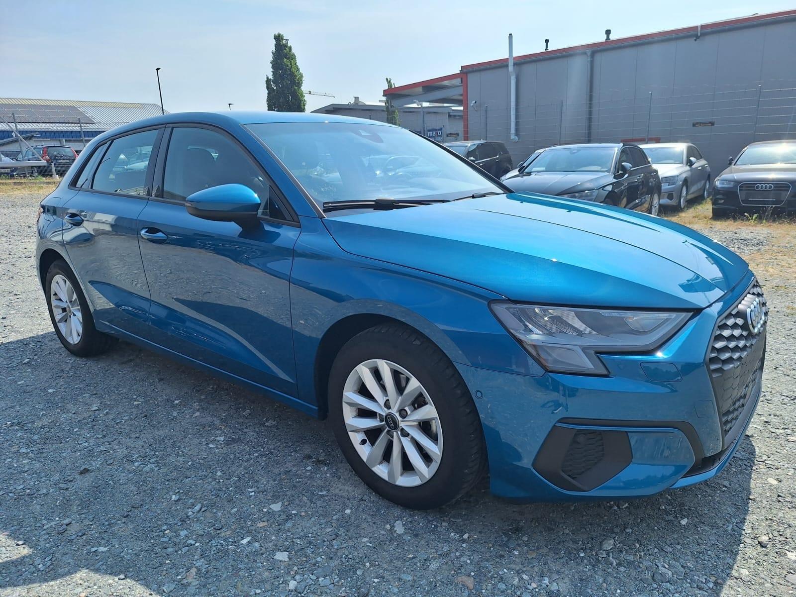Audi A3 30 TDI S-TRONIC * VIRTUAL COCPIT * LED