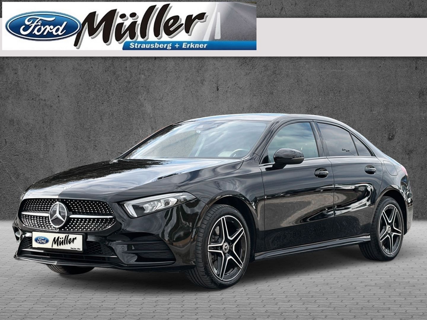 Mercedes-Benz A 250 A250e AMG-Line Panorama MBUX