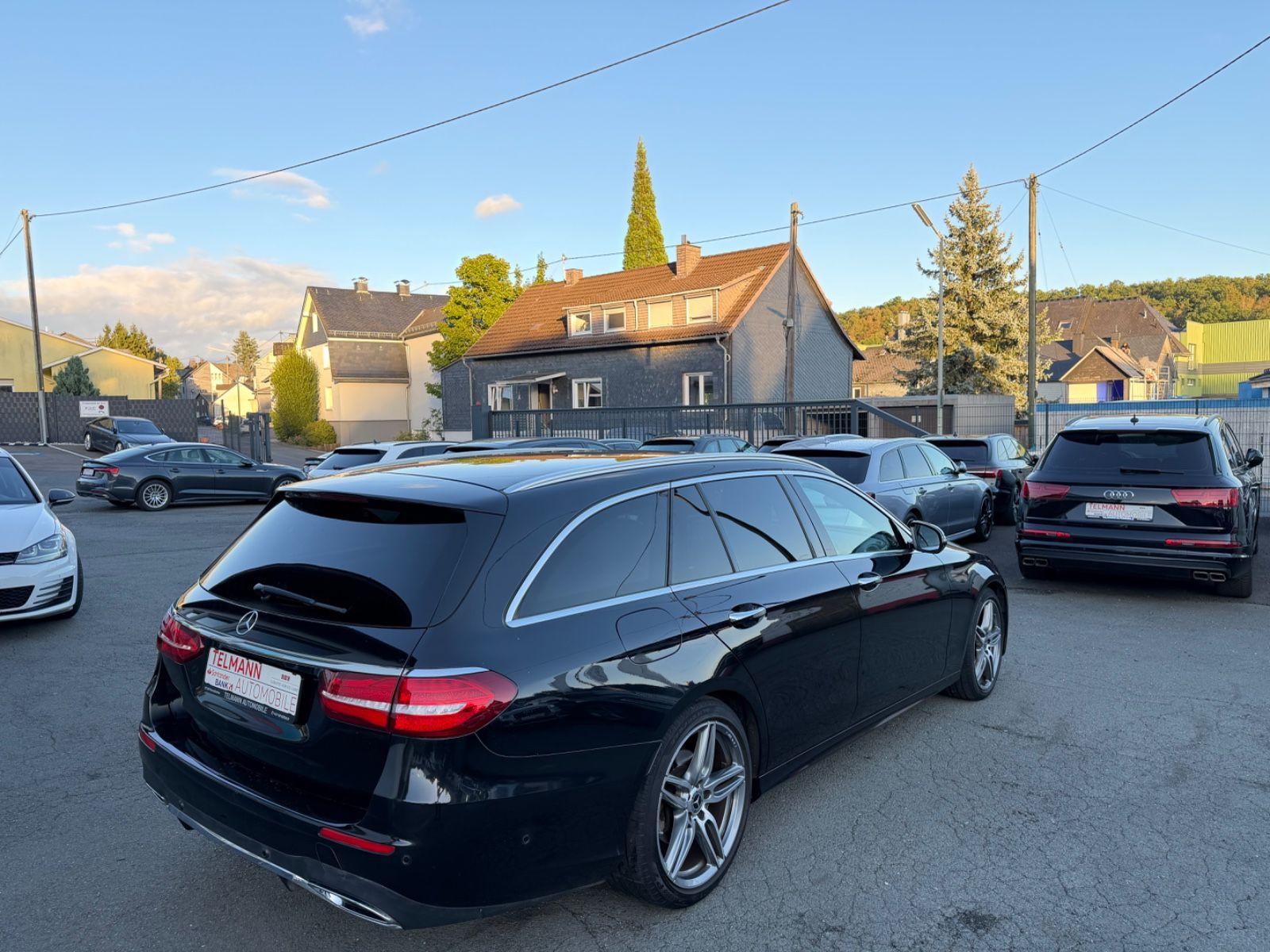 Mercedes-Benz E 220 E T-Modell E 220 d/LED/AHK/AMBIENTE/