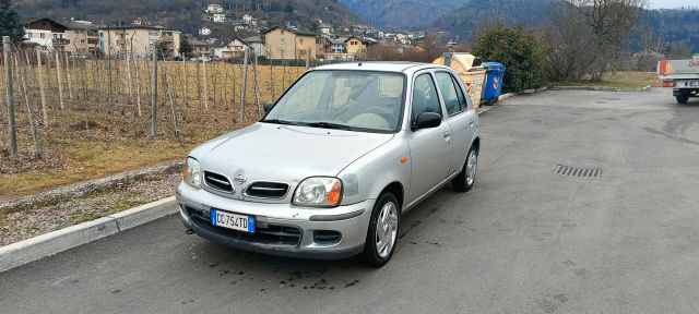 Nissan Micra 1.0 16V 5 porte Visia