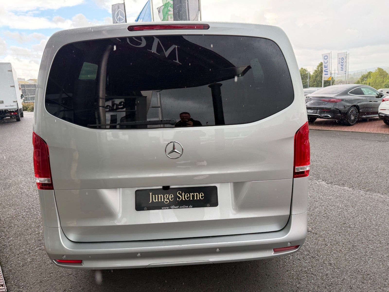 Fahrzeugabbildung Mercedes-Benz Vito 116 CDI Tourer 9G Laderampe Stdheiz LED