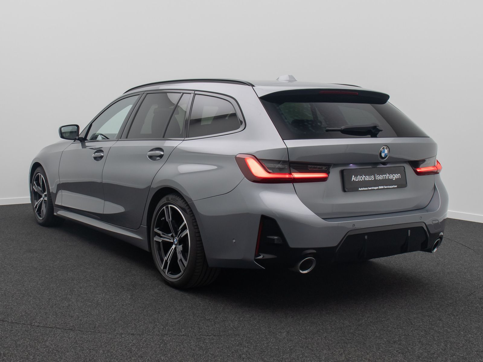 Fahrzeugabbildung BMW 320d M Sport HUD DAB Kamera HiFi Fernlic Komfort