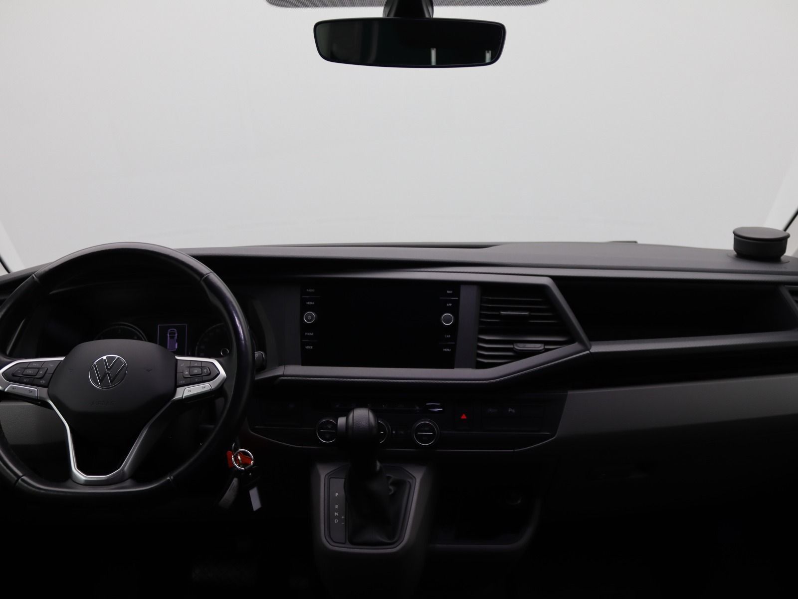 Volkswagen T6 Caravelle - Bild 11