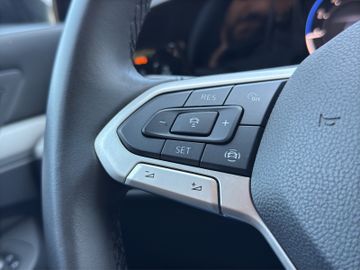 Volkswagen Golf VIII Variant Life eTSI DSG*LED*APPLE*ACC