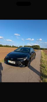 Toyota Corolla 2,0 Hybrid Club - Toyota Corolla: Automatik