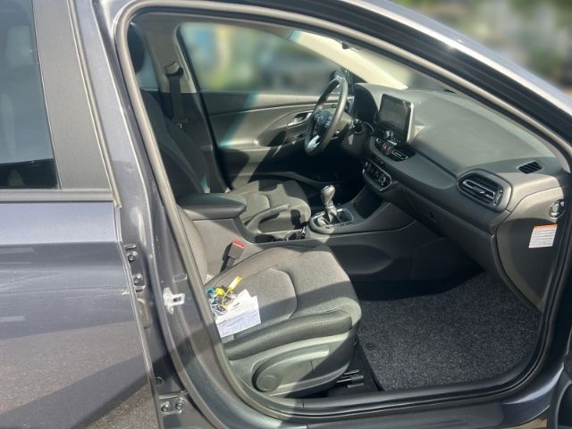 Fahrzeugabbildung Hyundai i30 Edition 30+ Mild-Hybrid Navi LED Apple CarPl