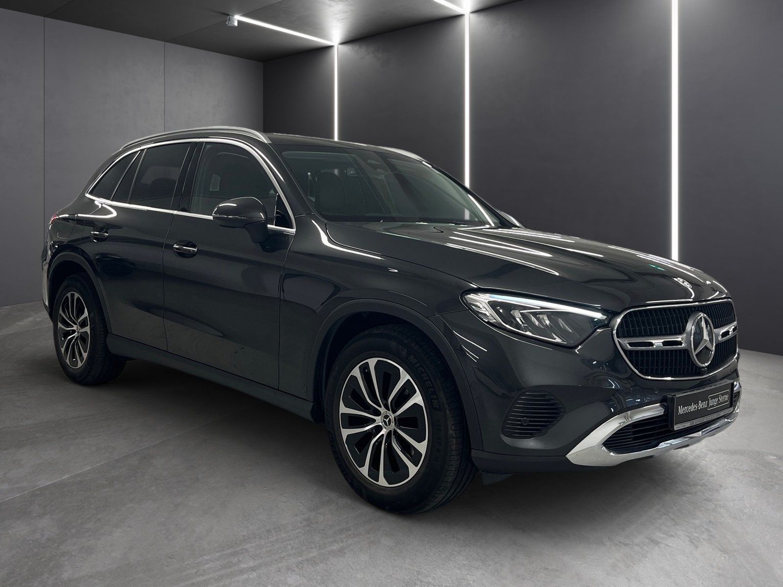 Fahrzeugabbildung Mercedes-Benz GLC 200 4M Avantgarde*AHK*Distronic*Totwink*Memo