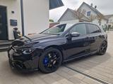 Volkswagen Golf 8 R BlackStyle AkrapPanoPerfoGarantieVOLL