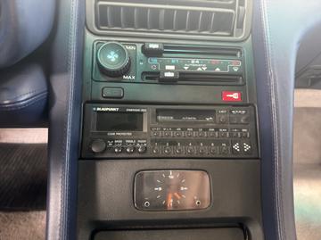 1993 Porsche 928 照片 9