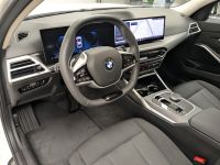 BMW 318 - Vorschau Bild 11