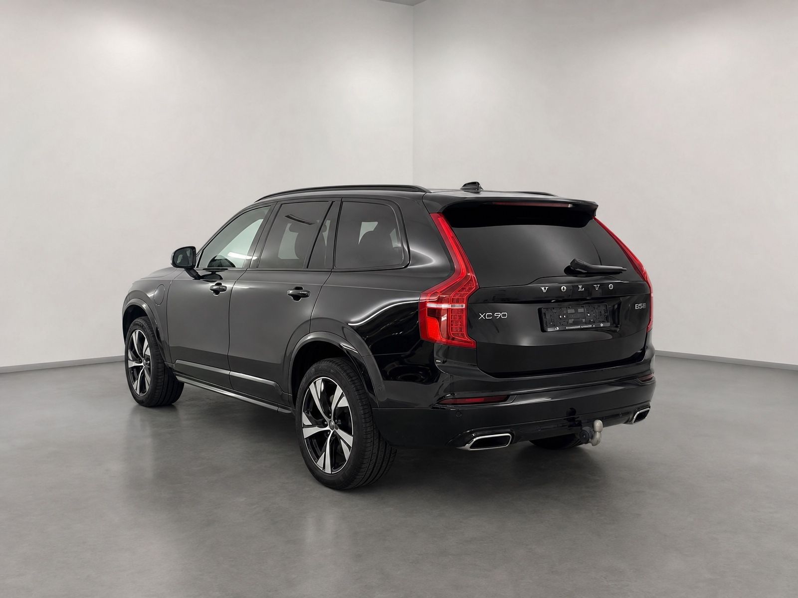 VOLVO XC 90 XC90 R Design AWD*Harman&Kardon*AHK*Xenium Paket, Ansicht 4