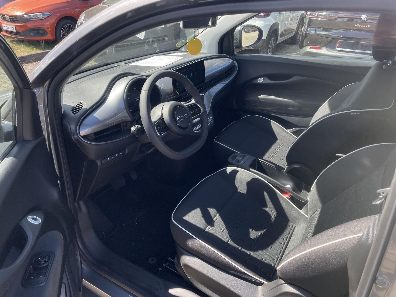 Fiat 500e - Bild 8
