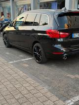 BMW 220 Gran Tourer*M SPORT LINE*7 SITZER*KAMERA*PDC - BMW 220 Gran Tourer von privat