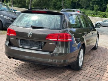Bild 6 VW Passat Variant Trendline Zahnriemen NEU